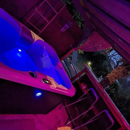 Maison Avec Jaccuzi Privatif