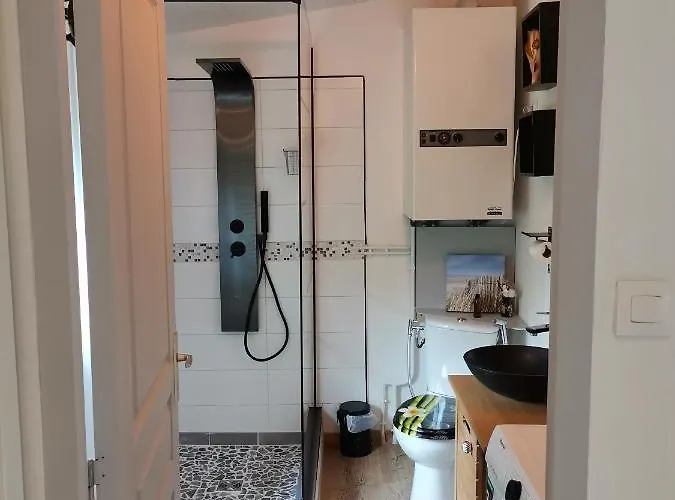 Lägenhet Maison Avec Jaccuzi Privatif