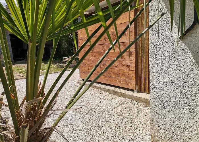 Apartman Maison Avec Jaccuzi Privatif